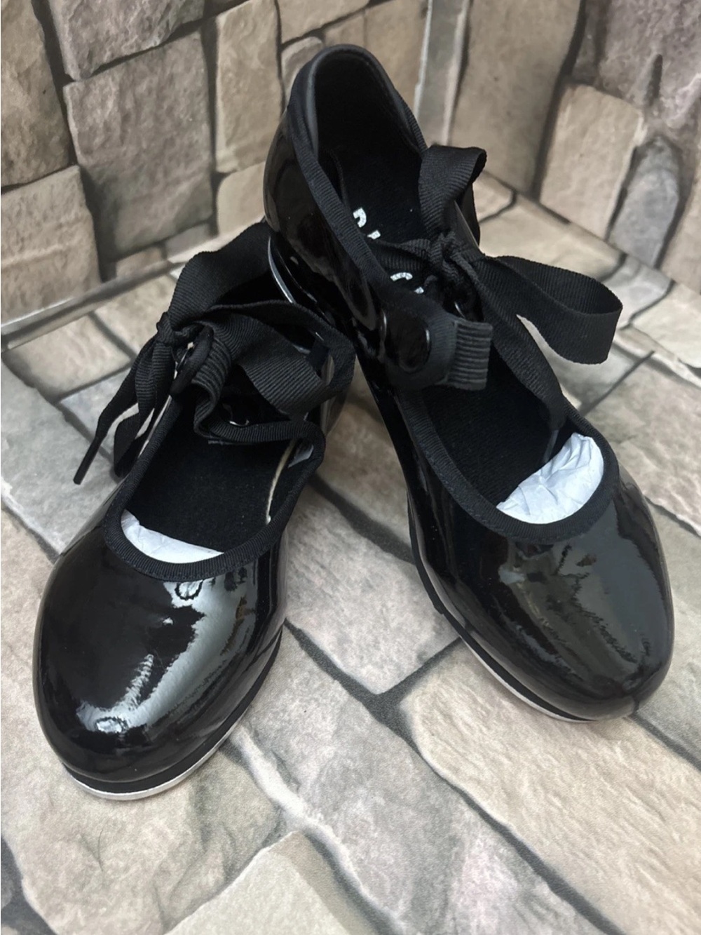 New Youth black patent leather Bloch Tap Shoes Sz 11